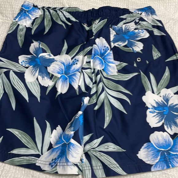 NWT lands end swimsuit - Picture 3 of 5